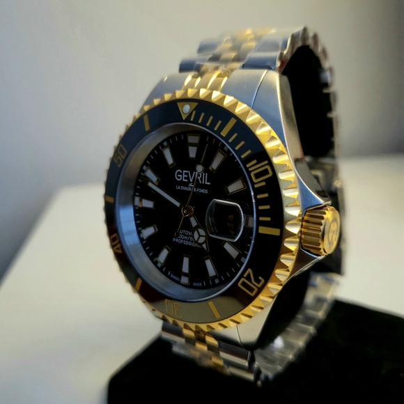 Gevril Chambers Swiss Automatic Two Tone - Picture 4 of 8